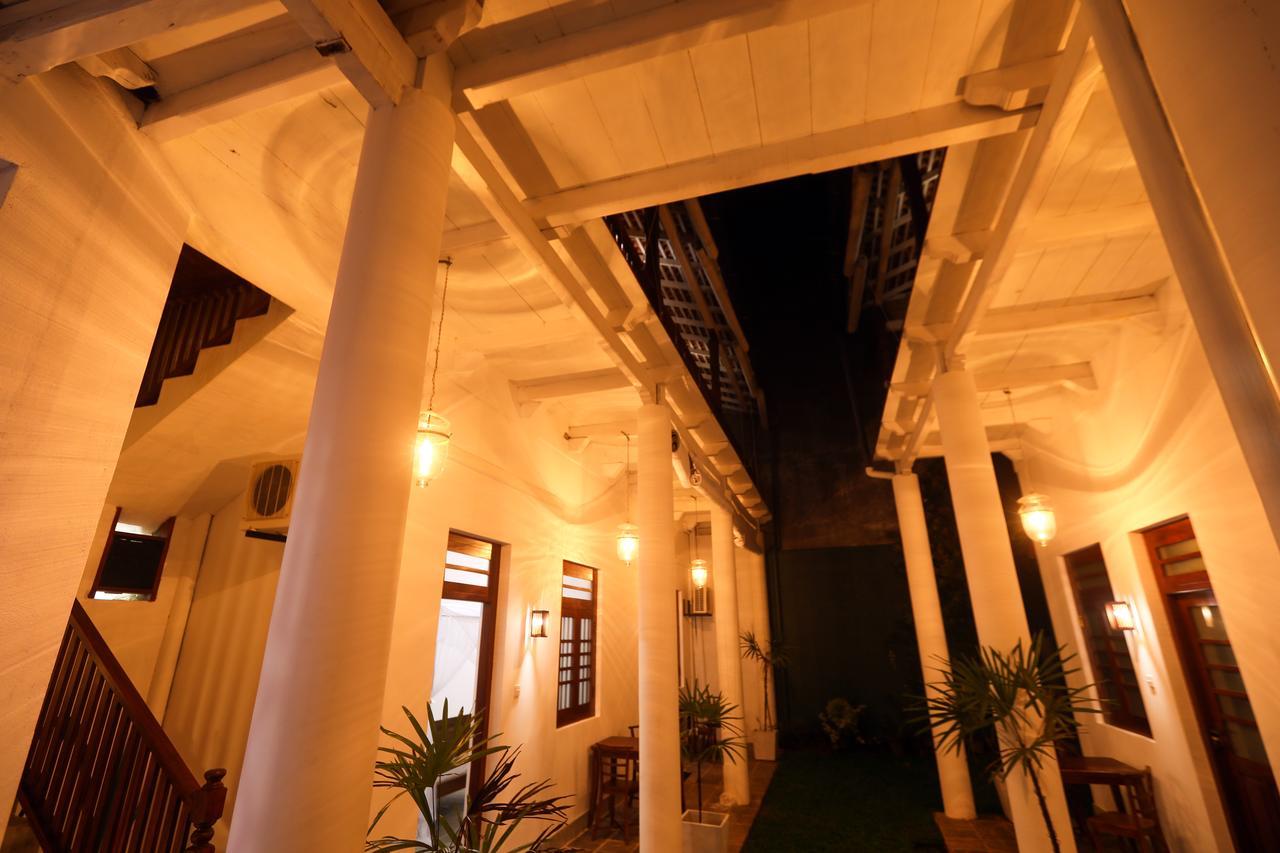 Knight Inn - Galle Fort Zewnętrze zdjęcie